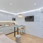 Apartment Deanes Califa
