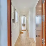 Deanes Califa דירה