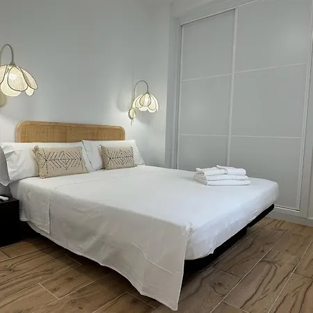 Apartment Deanes Califa