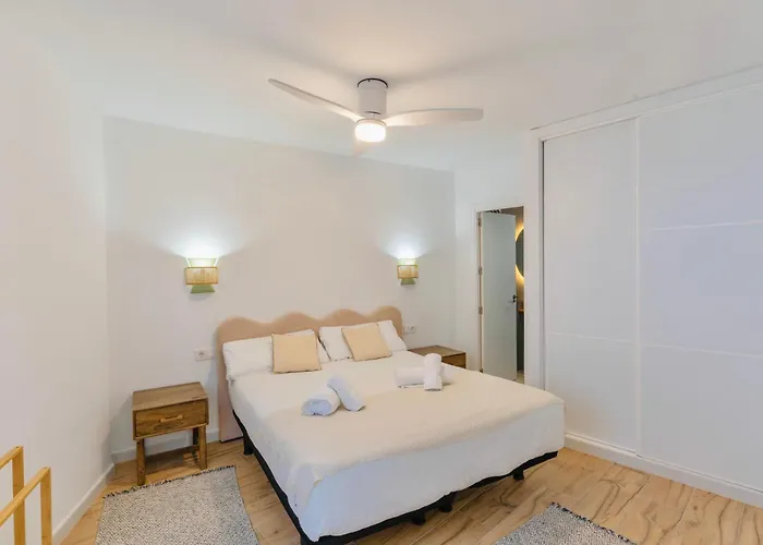 Apartment Deanes Califa *