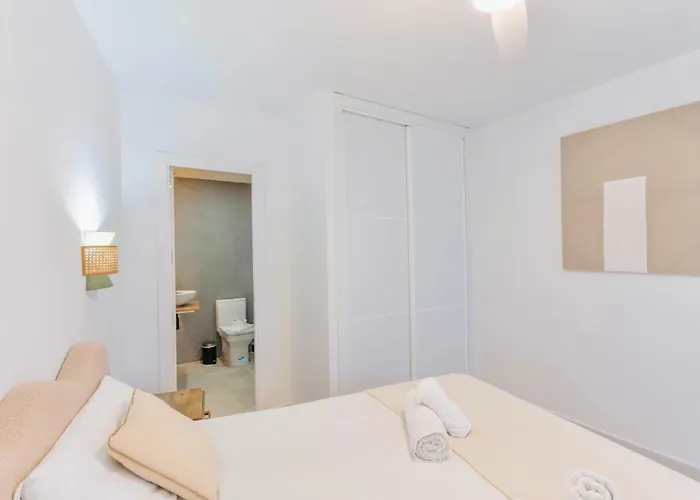 Apartment Deanes Califa *