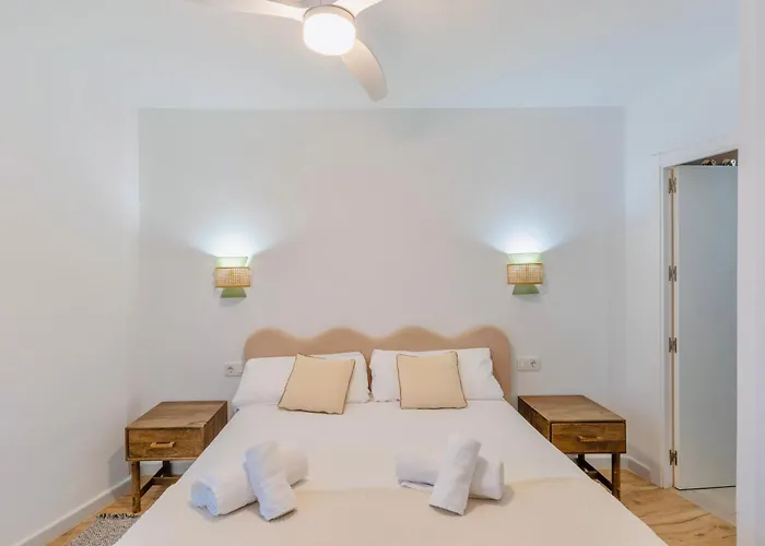 Apartment Deanes Califa *