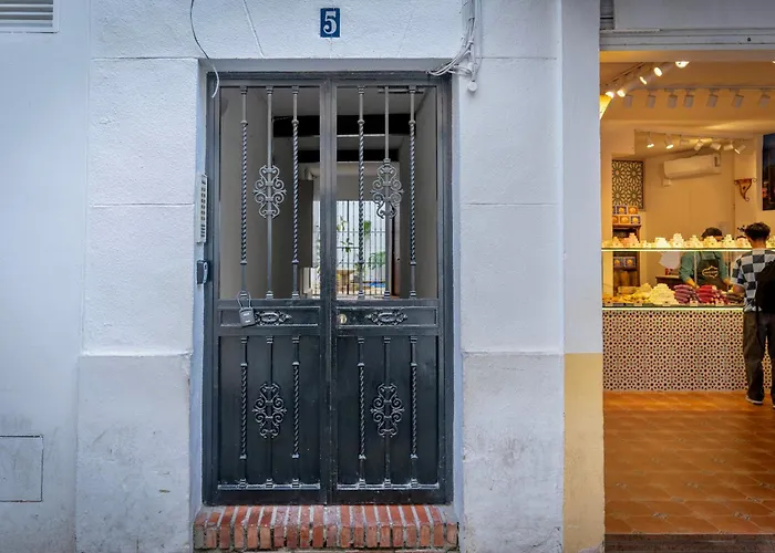 Deanes Califa Lejlighed *