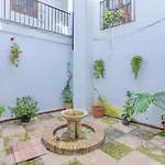 Deanes Califa Apartmán *