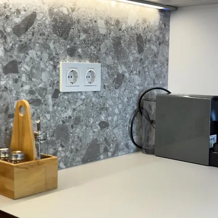 Deanes Califa Córdoba