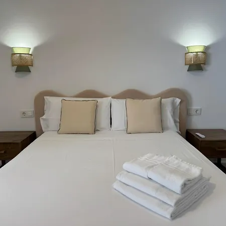 Deanes Califa * Córdoba