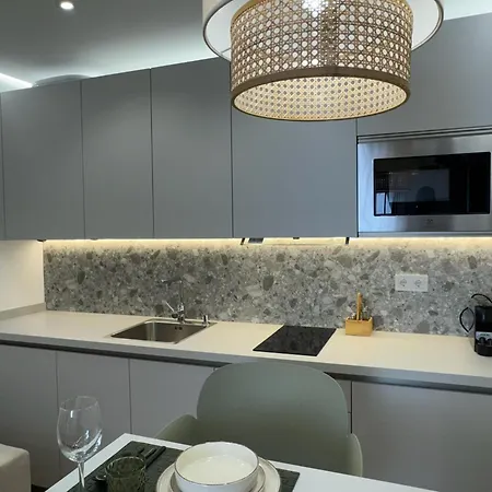 Deanes Califa Appartement